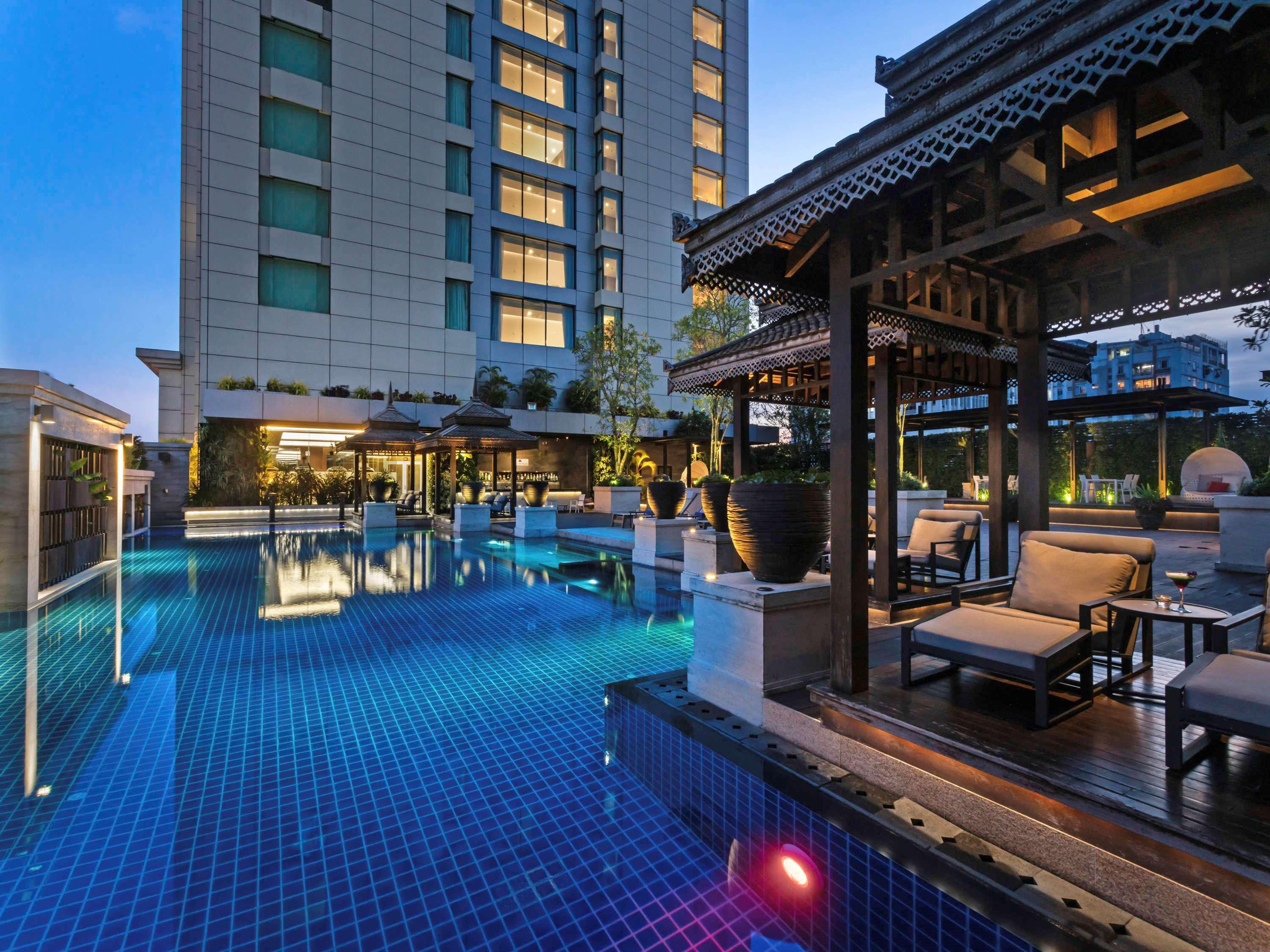 Hotel Pullman Yangon Centrepoint Exterior foto