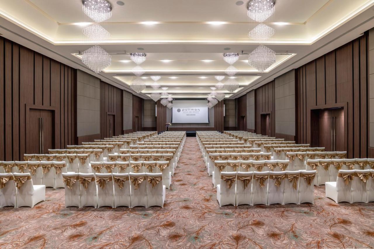 Hotel Pullman Yangon Centrepoint Exterior foto