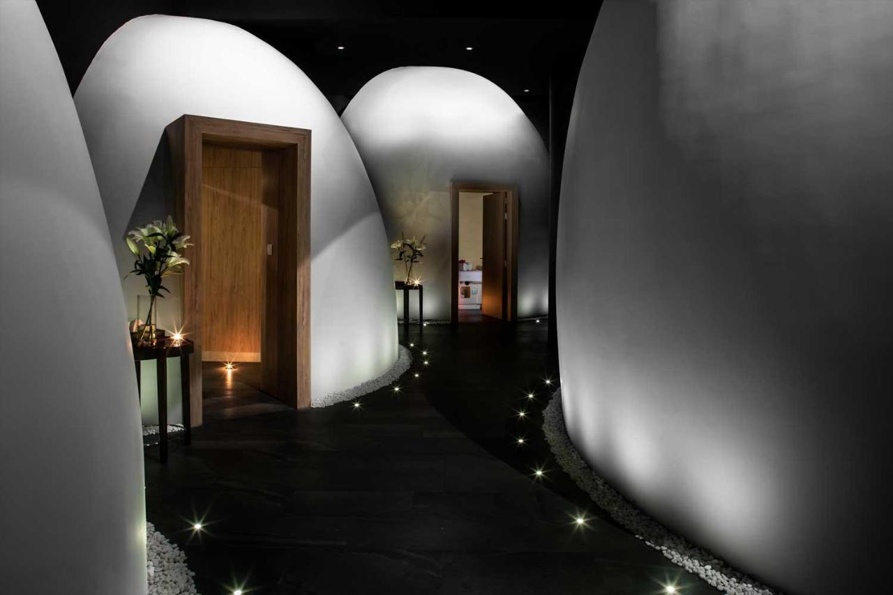 Hotel Pullman Yangon Centrepoint Exterior foto