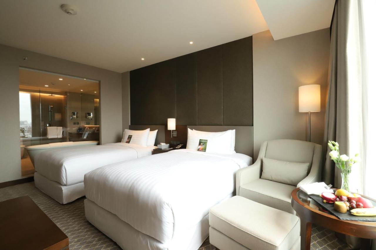Hotel Pullman Yangon Centrepoint Exterior foto